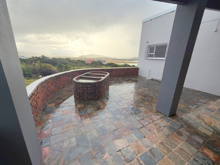 6 Bedroom Property for Sale in Hamburg Eastern Cape